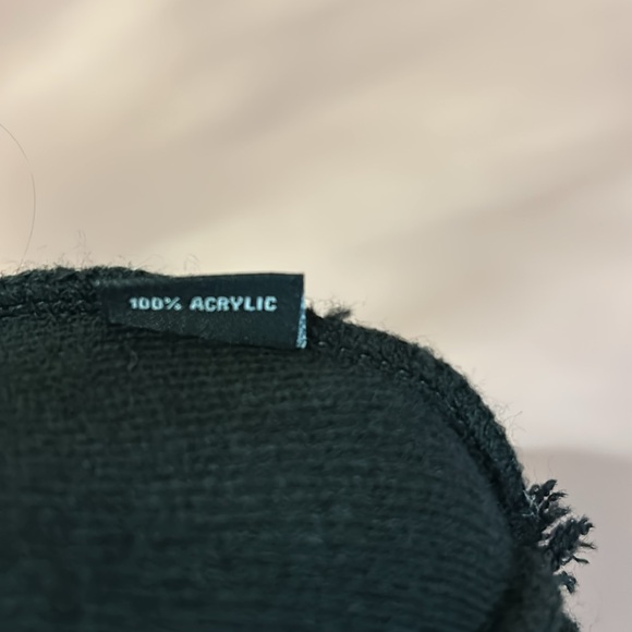 Line Creek Brewing Beanie Hat Unisex - Picture 5 of 5